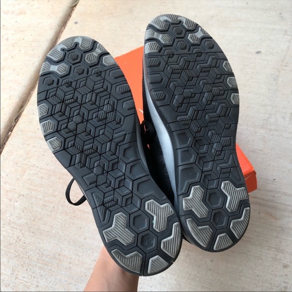 Nike Free 5.0 Metallic - Picture 2 of 4